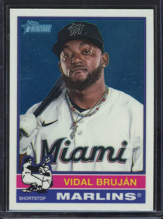 2025 Topps Heritage Vidal Brujan Chrome #82